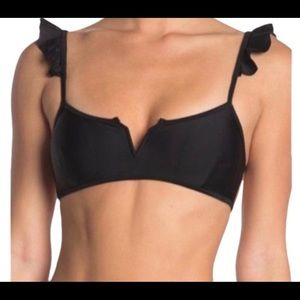 Kendall and Kylie bikini top size M black NWT